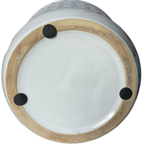 Sagebrook Ivory & Beige Chevron Designed Ceramic Planter For Home/Office - Picture 6 of 10